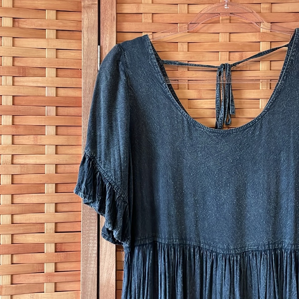 EXIST Gray Ruffled Mini-Dress - Picture 3 of 5